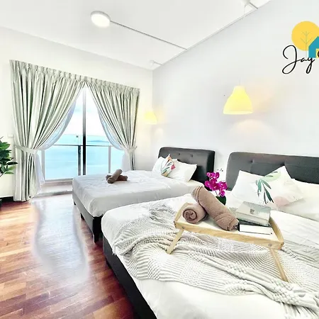 Silverscape Residence: Luxury Seaview Apartments with Infinity Pool Malacca Exterior photo