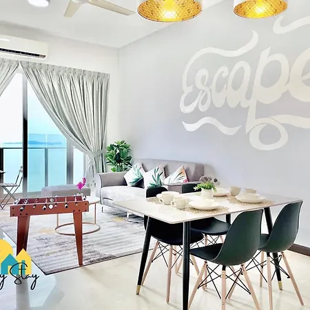 Silverscape Residence: Luxury Seaview Apartments with Infinity Pool Malacca Exterior photo