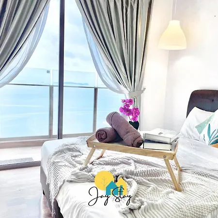 Silverscape Residence: Luxury Seaview Apartments with Infinity Pool Malacca Exterior photo