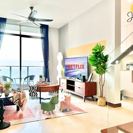 Silverscape Residence: Luxury Seaview Apartments with Infinity Pool Malacca Exterior photo