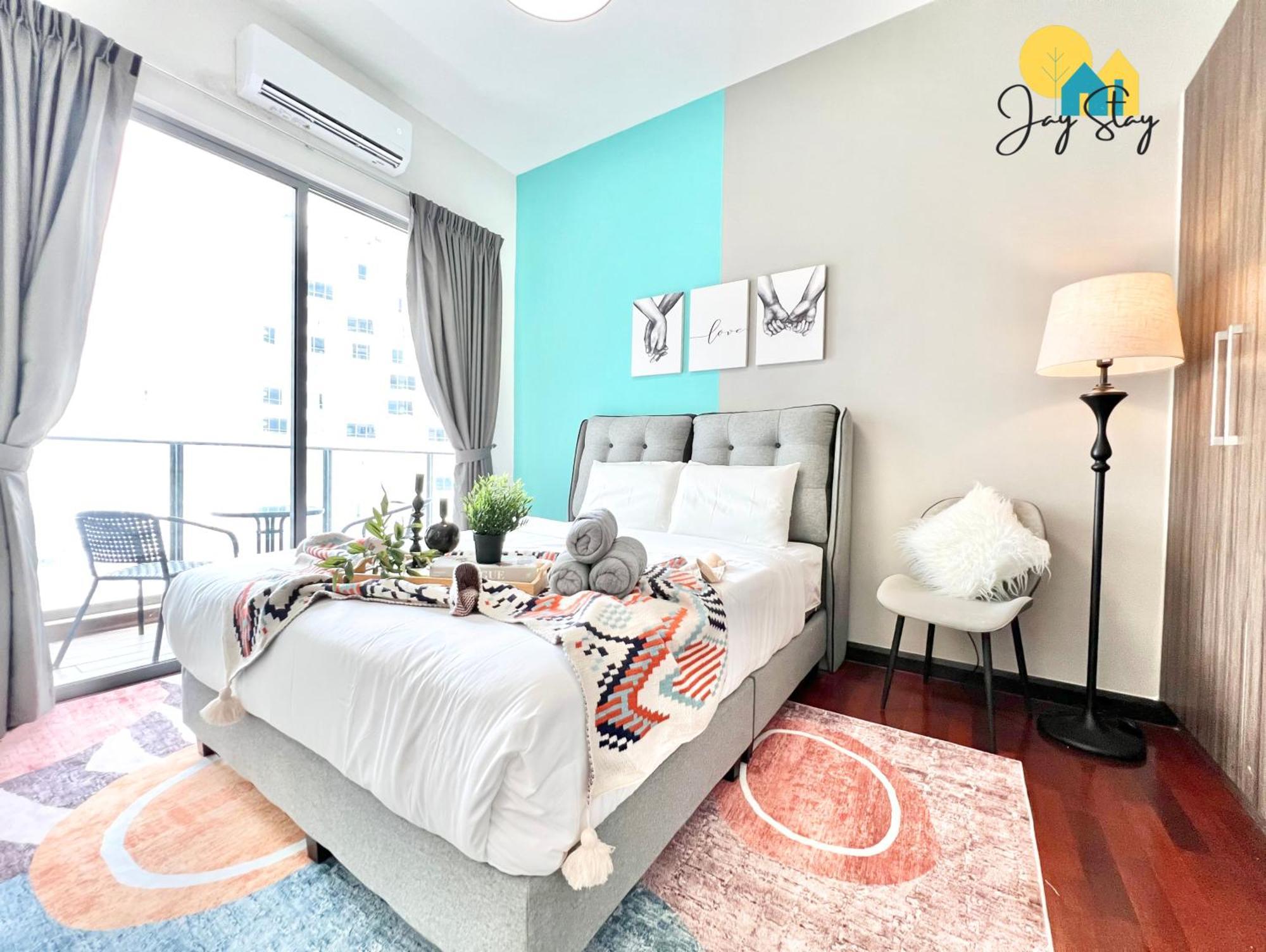Silverscape Residence: Luxury Seaview With Infinity Pool Apartment *