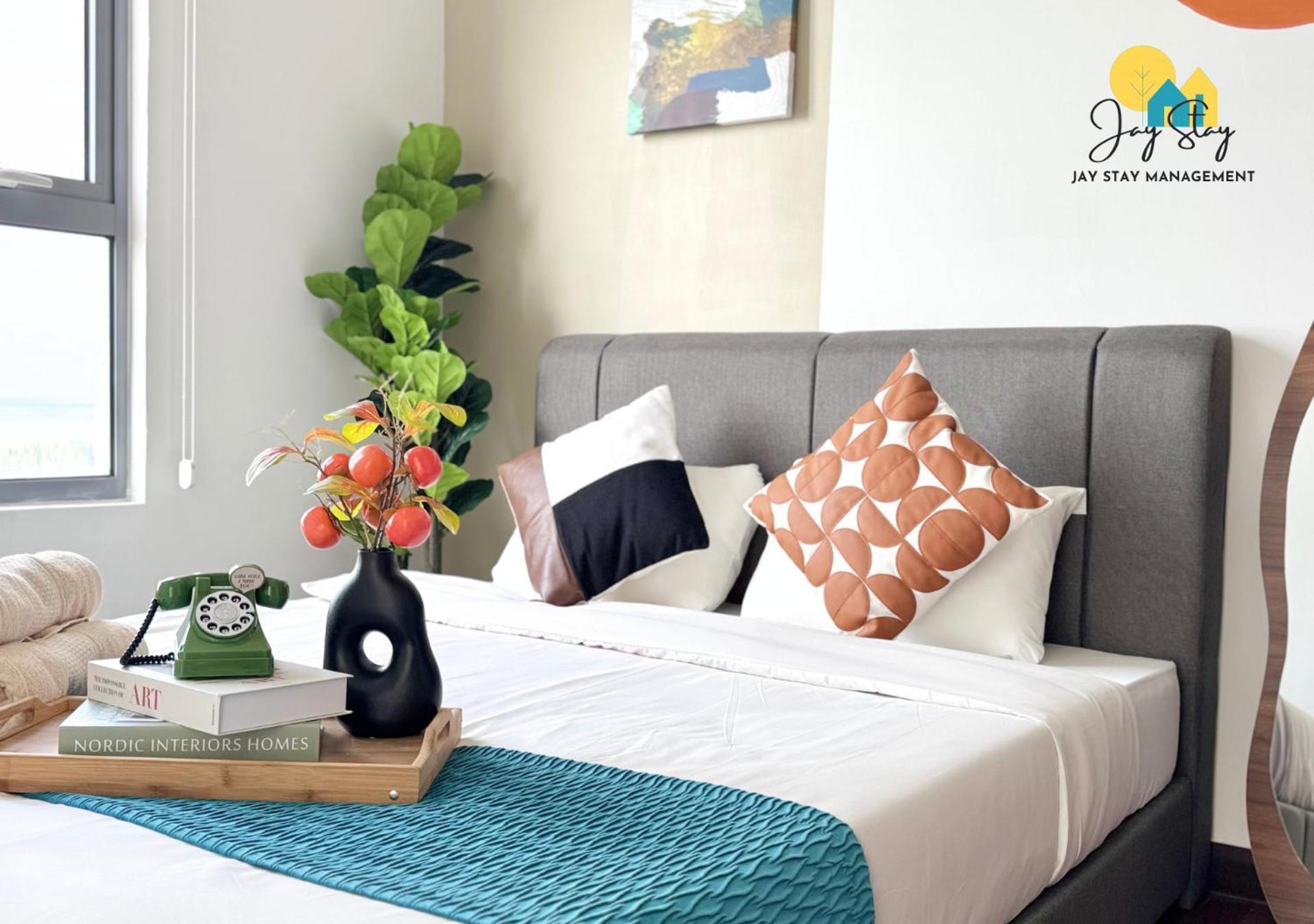 Silverscape Residence: Luxury Seaview With Infinity Pool * Malacca